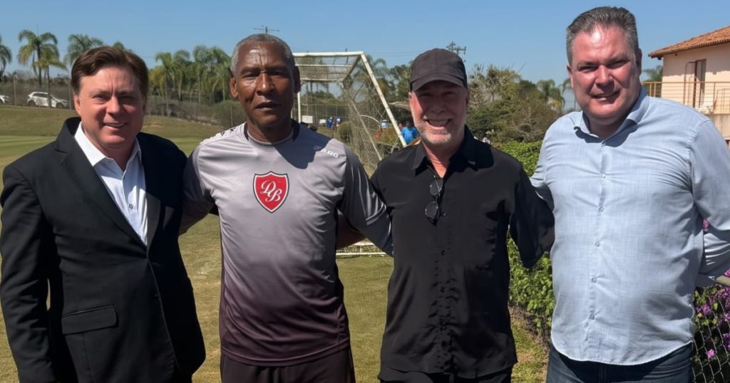 O homem que revelou “São Marcos”: FNT visita Desportivo Brasil